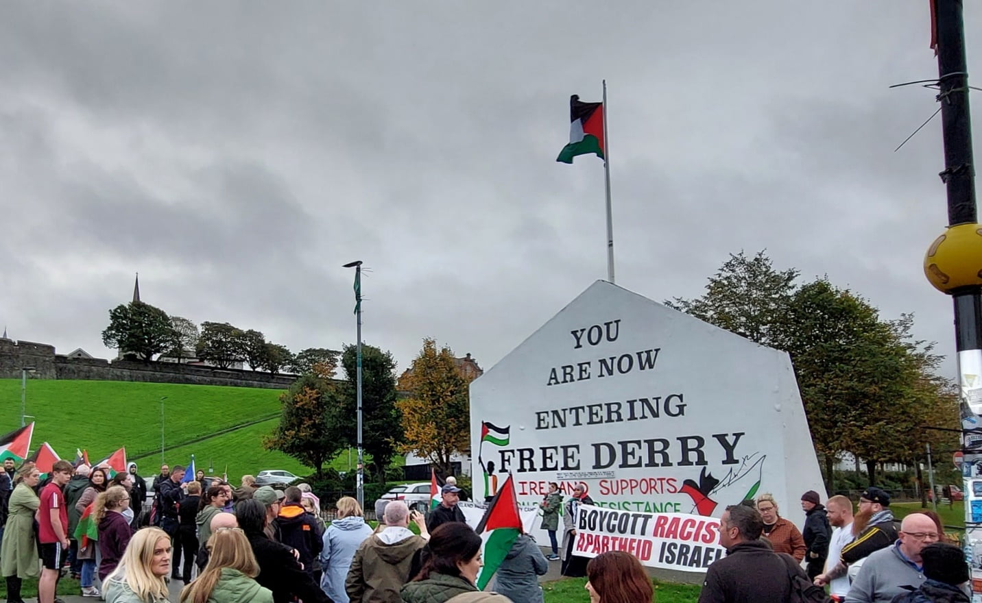 أيرلندا تتبرّأ من عار بايدن