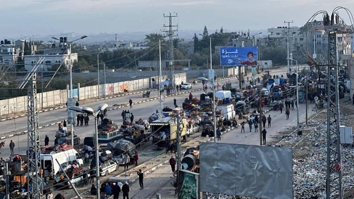 حماس: نتابع مع الوسطاء منع الاحتلال عودة النازحين إلى شمال غزة