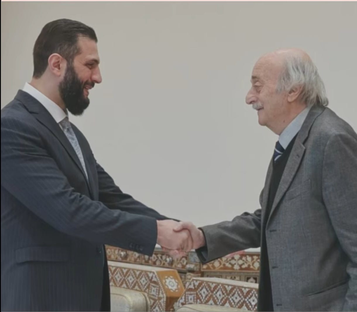 جنبلاط في دمشق شدد على أهمية دور الدروز” في مؤسسات الدولة السورية